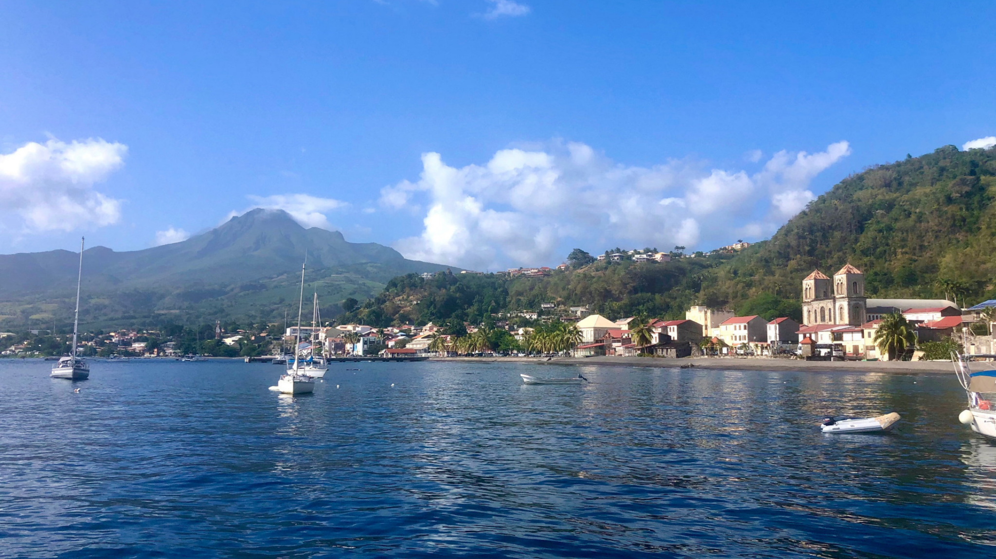 Top anchorages in the Caribbean Rade-de-Saint-Pierre-Sud-2.png