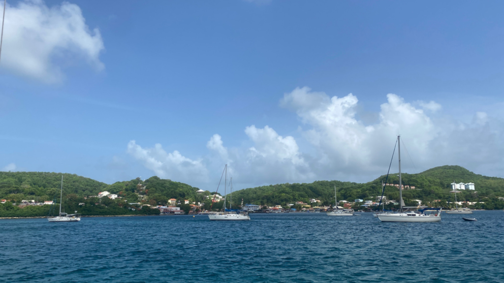 The best anchorages of Martinique : Sainte-Anne / Les Boucanniers