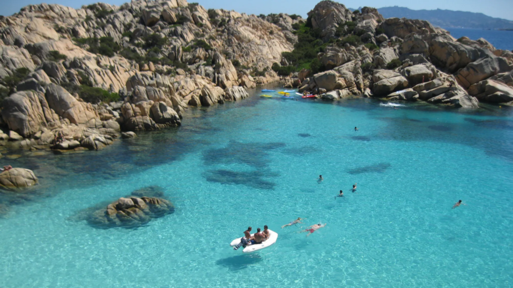 itinerary of the best anchorages in la maddalena