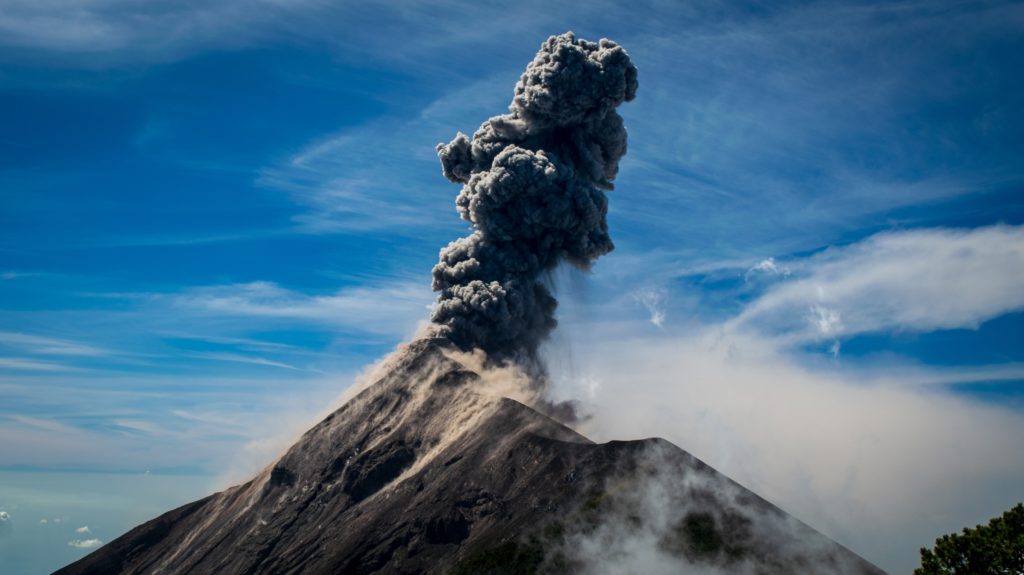Volcan Actualités et escales ports dans les Canarieséruption